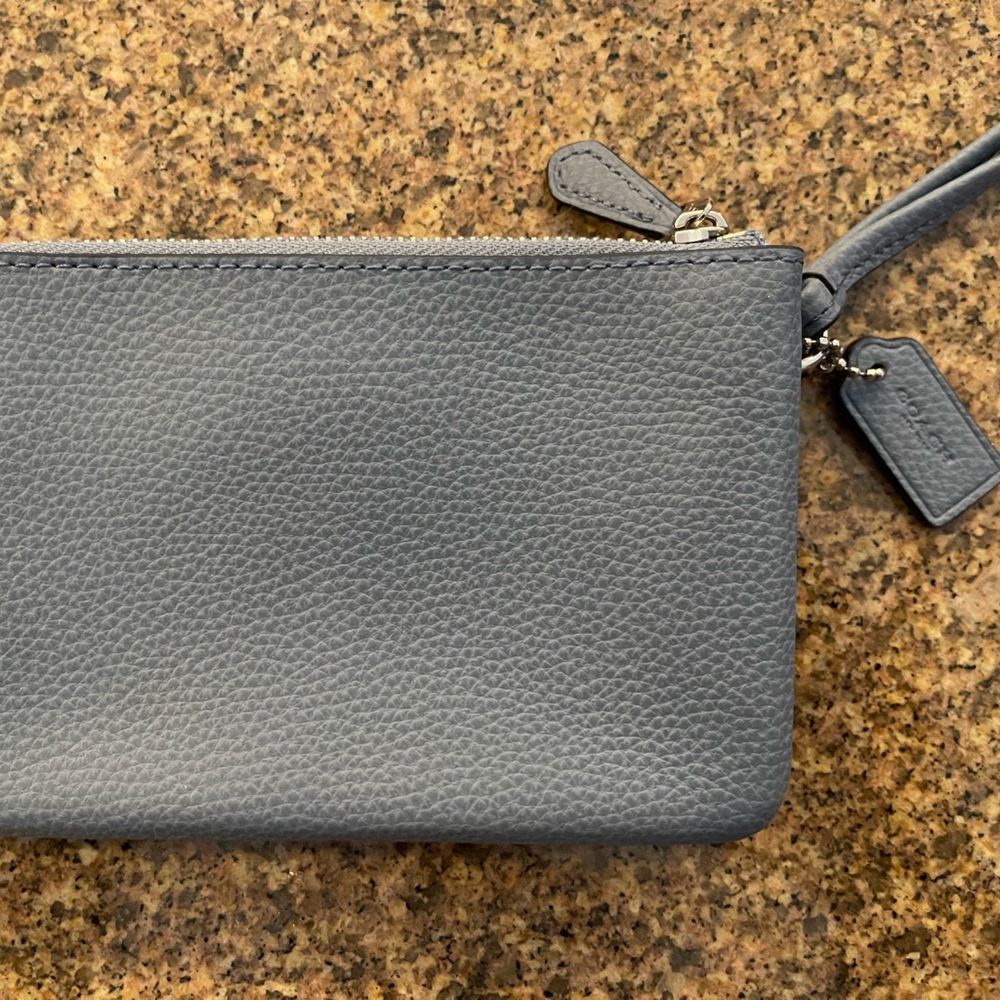 Coach wristlet. - Picture 2 of 3